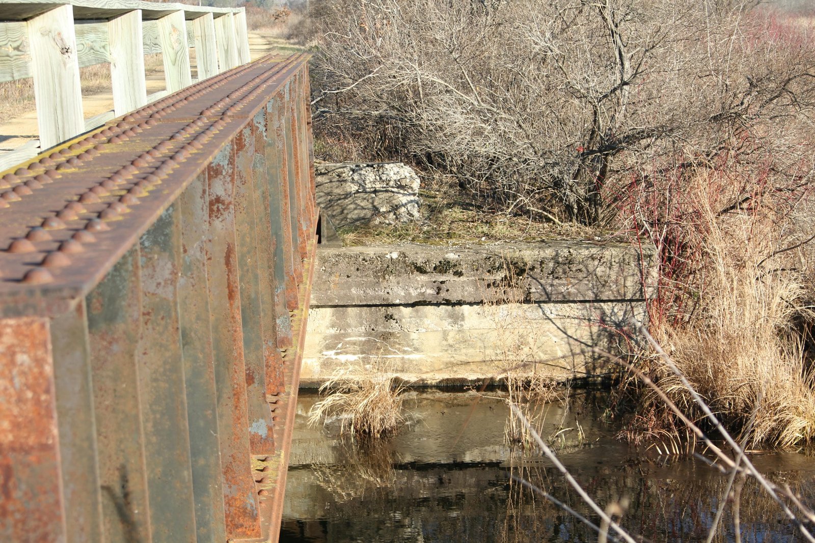 East abutment